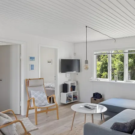 Lovely Authentic House Just 350 Metres From Sea Løkken